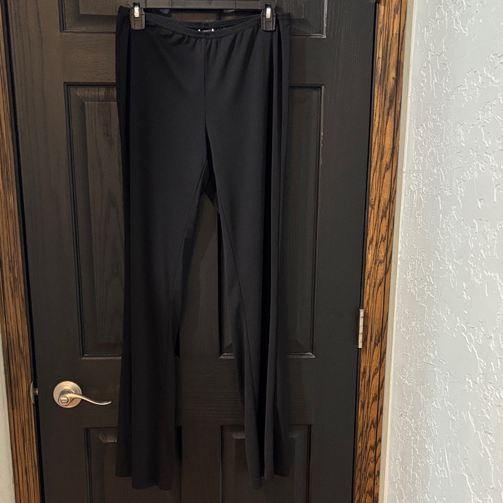 Wrapper Wide Leg Pants in Black - Picture 3 of 3